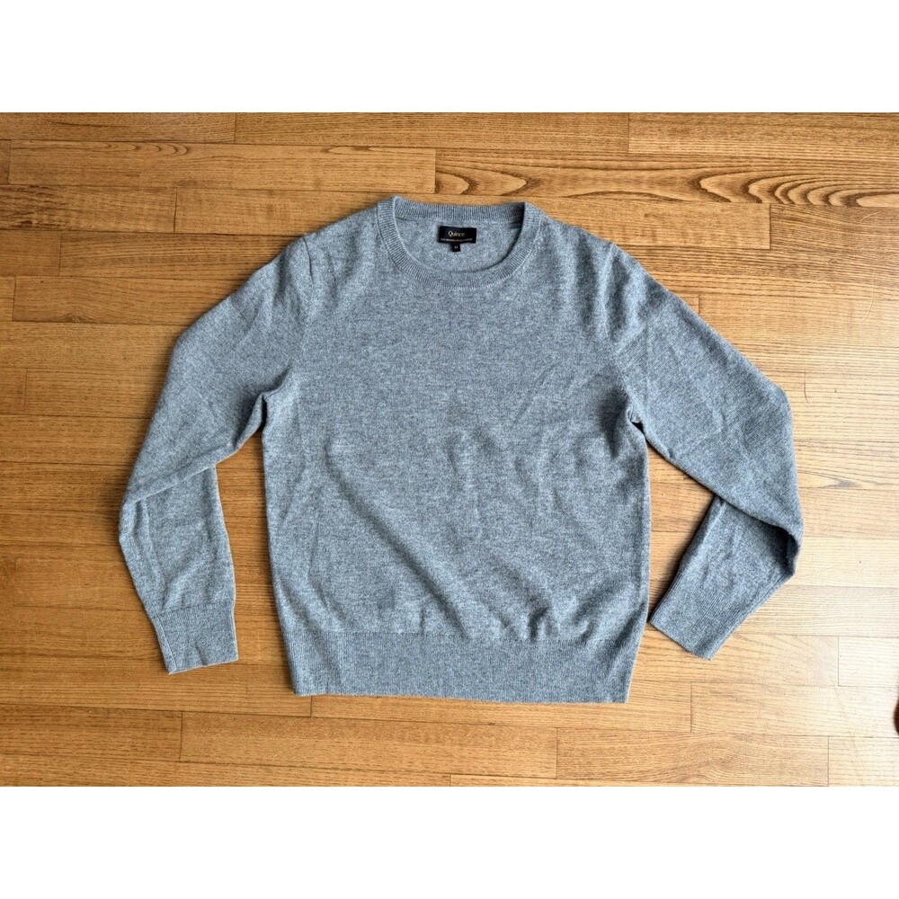 EUC Quince Women Mongolian Cashmere SOFT Crewneck Sweater Grey Quiet Luxury Med